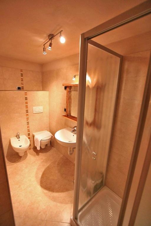 Maso Toneto Hotel Castello-Molina di Fiemme Room photo